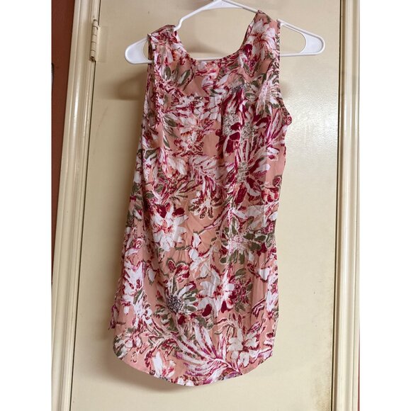 Violet + Claire Sleeveless Floral Print Blouse S Peach Pink Green Polyester Wome - Picture 3 of 4